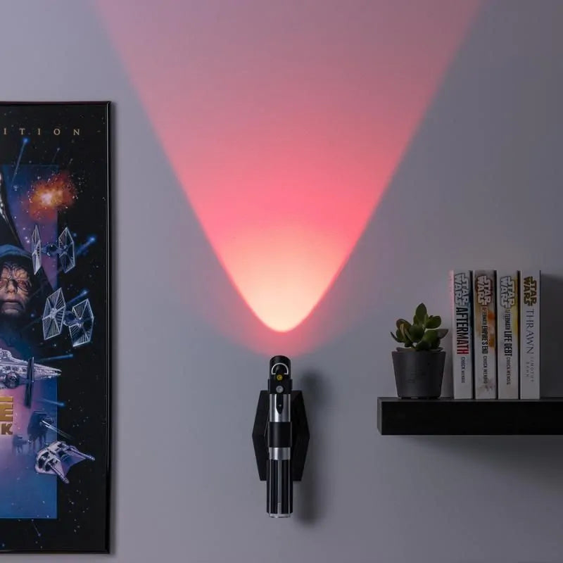 Paladone | Star Wars | Lámpara Uplighter en Forma de Sable de Luz de Darth Vader con Sonidos Oficiales